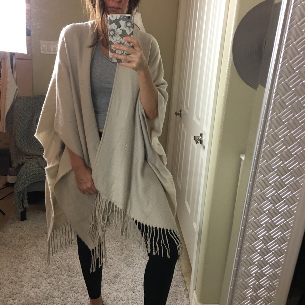 Universal Thread Wrap Shawl With Fringe One Size